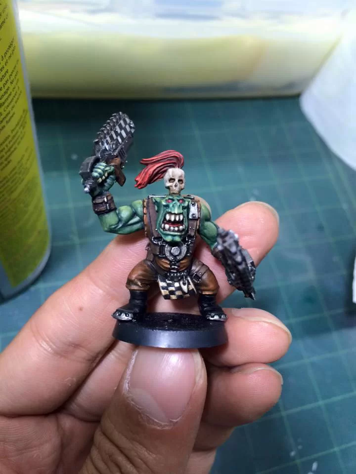 Warhammer 40K Orks color scheme (5 schemes and a guide)